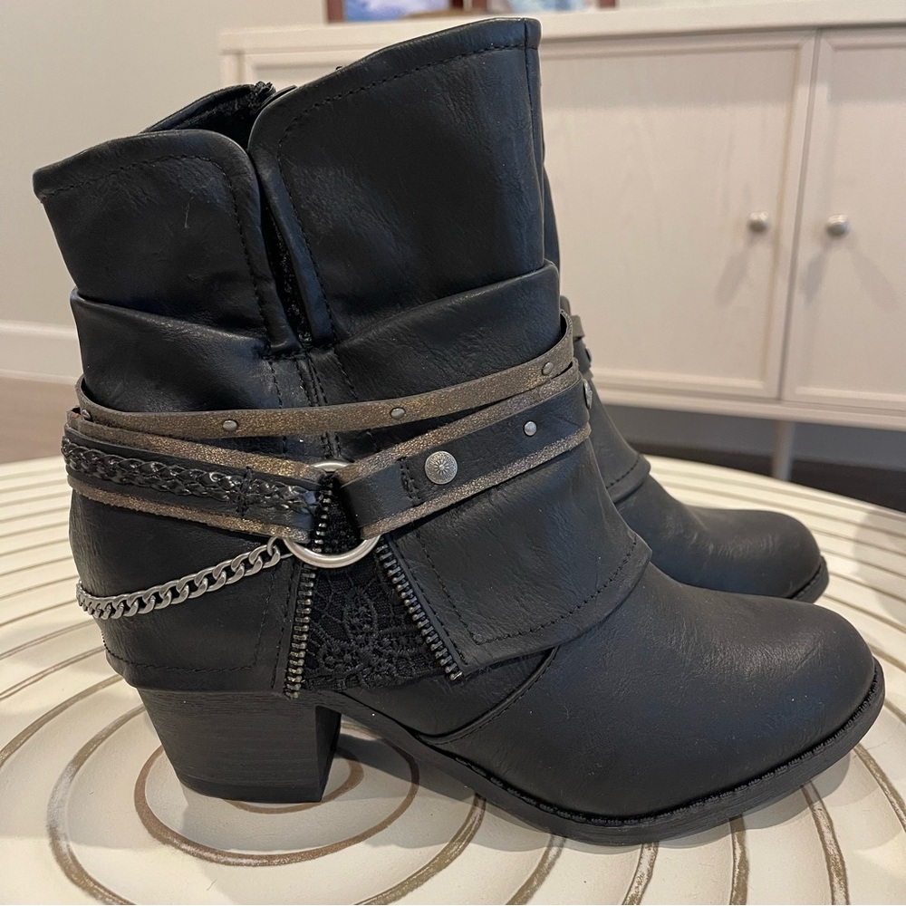 Jellypop Black Ankle Boots with Studded Straps